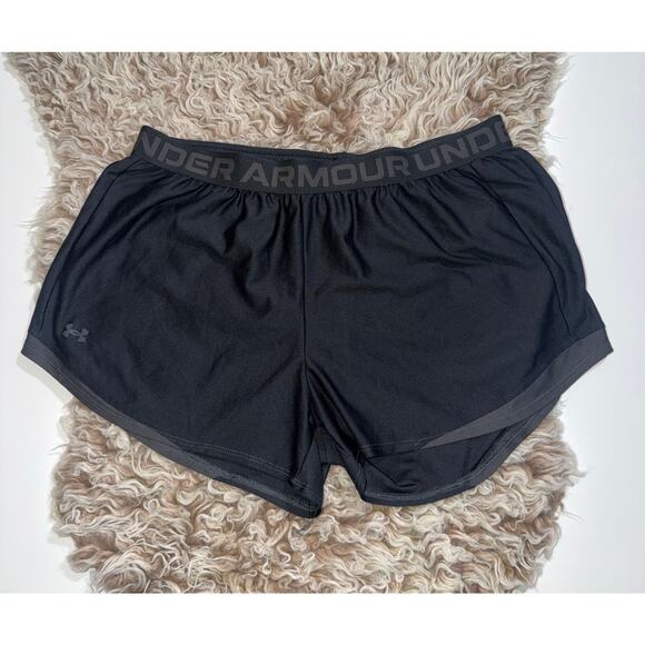 Under armour women’s black athletic shorts - Picture 1 of 11
